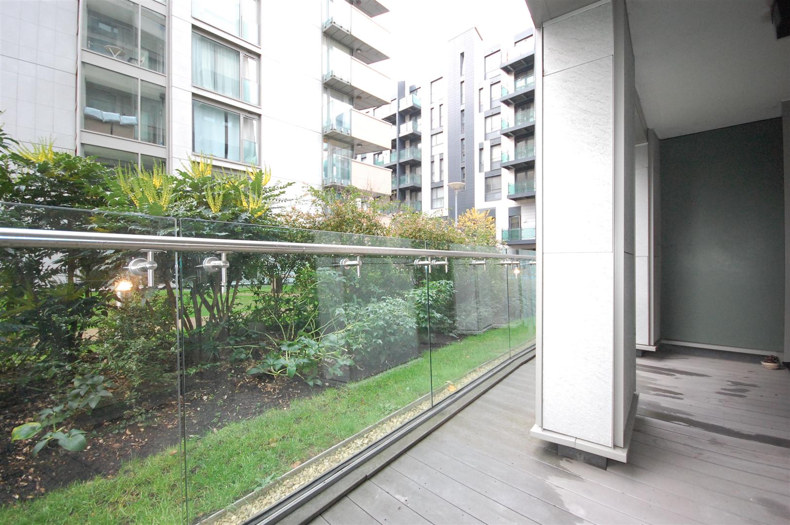 Merlin Heights, Waterside Way, Hale Village